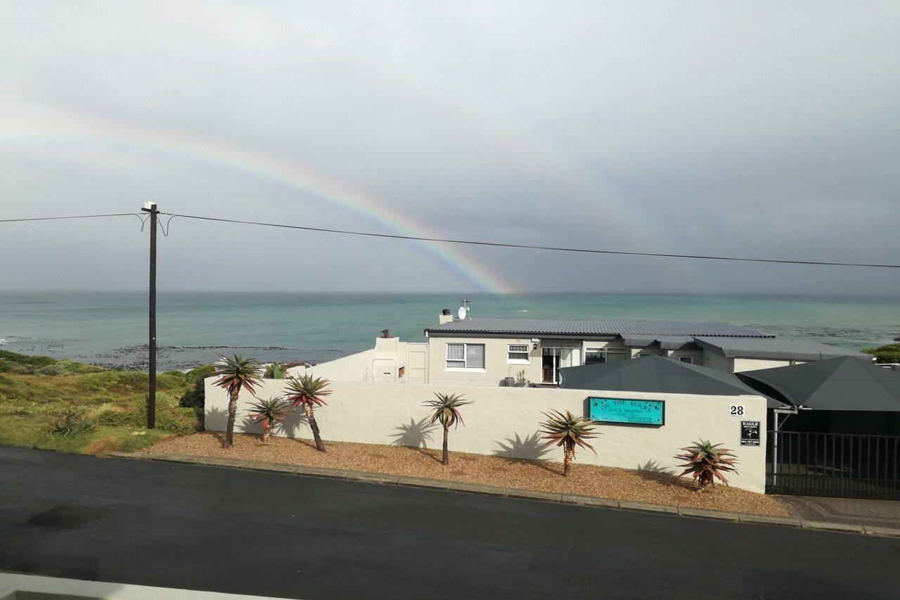 On The Rocks Guesthouse Gansbaai Buitenkant foto